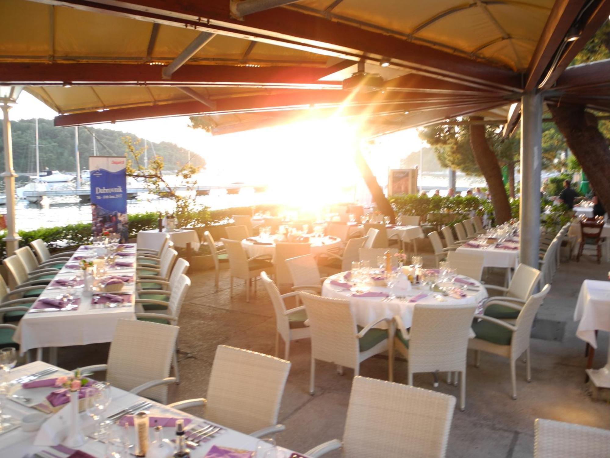 Apartment Dora Cavtat Bagian luar foto