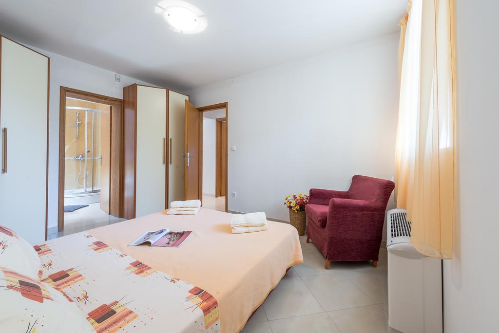 Apartment Dora Cavtat Bagian luar foto