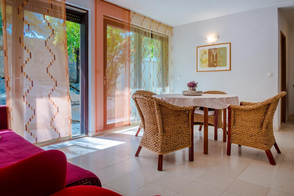Apartment Dora Cavtat Bagian luar foto